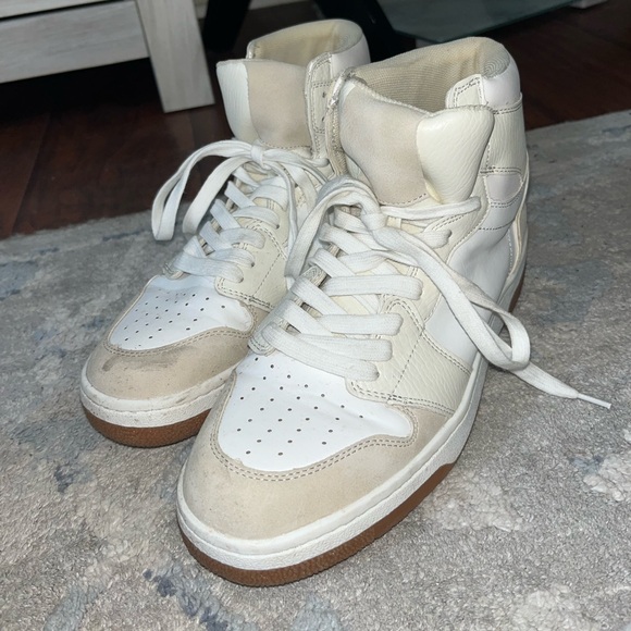 Shu Shop Hightop Sneakers - Picture 2 of 5